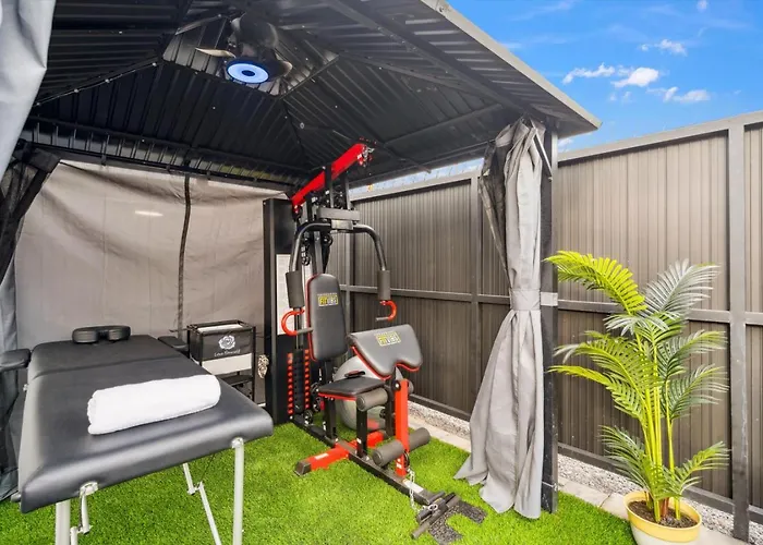 Holiday home Wellness And Retreat Sleeps 19